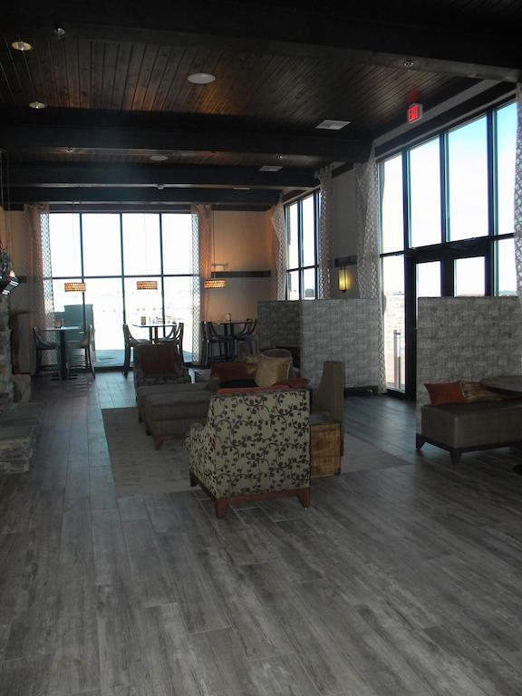 Teddy'S Residential Suites Watford City Exterior foto