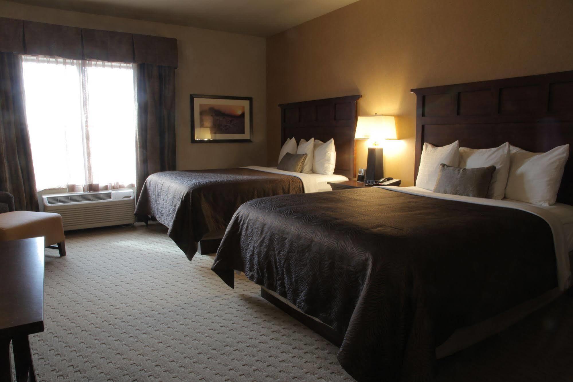 Teddy'S Residential Suites Watford City Exterior foto