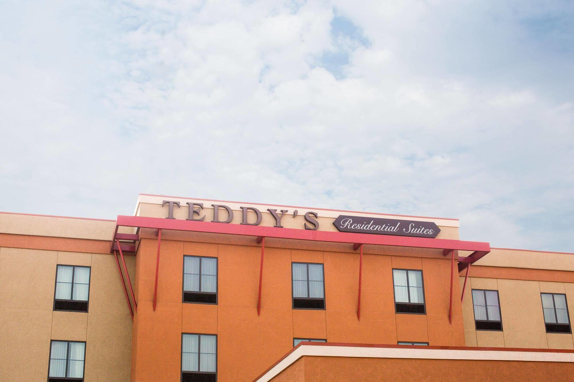 Teddy'S Residential Suites Watford City Exterior foto